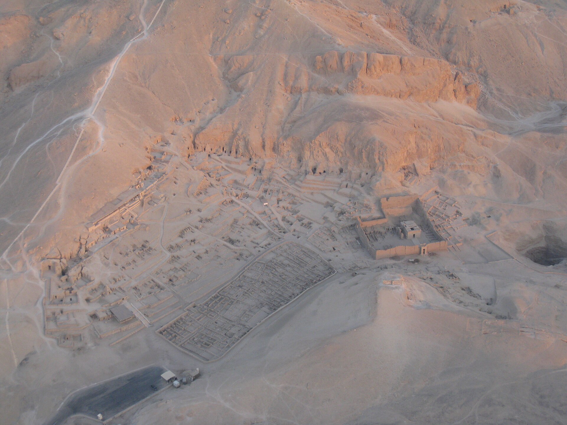 Deir el-Medina artisan settlement near Luxor